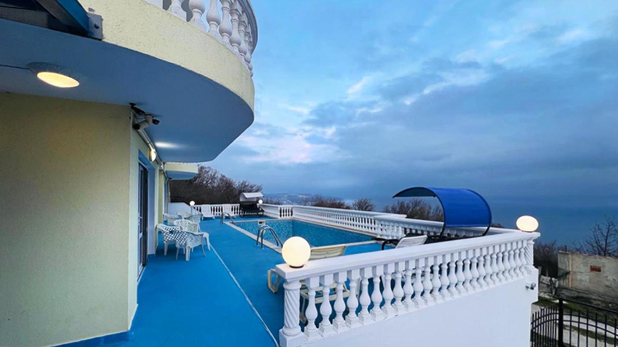 Villa Sorento Italian Neoclassica Балчик Экстерьер фото
